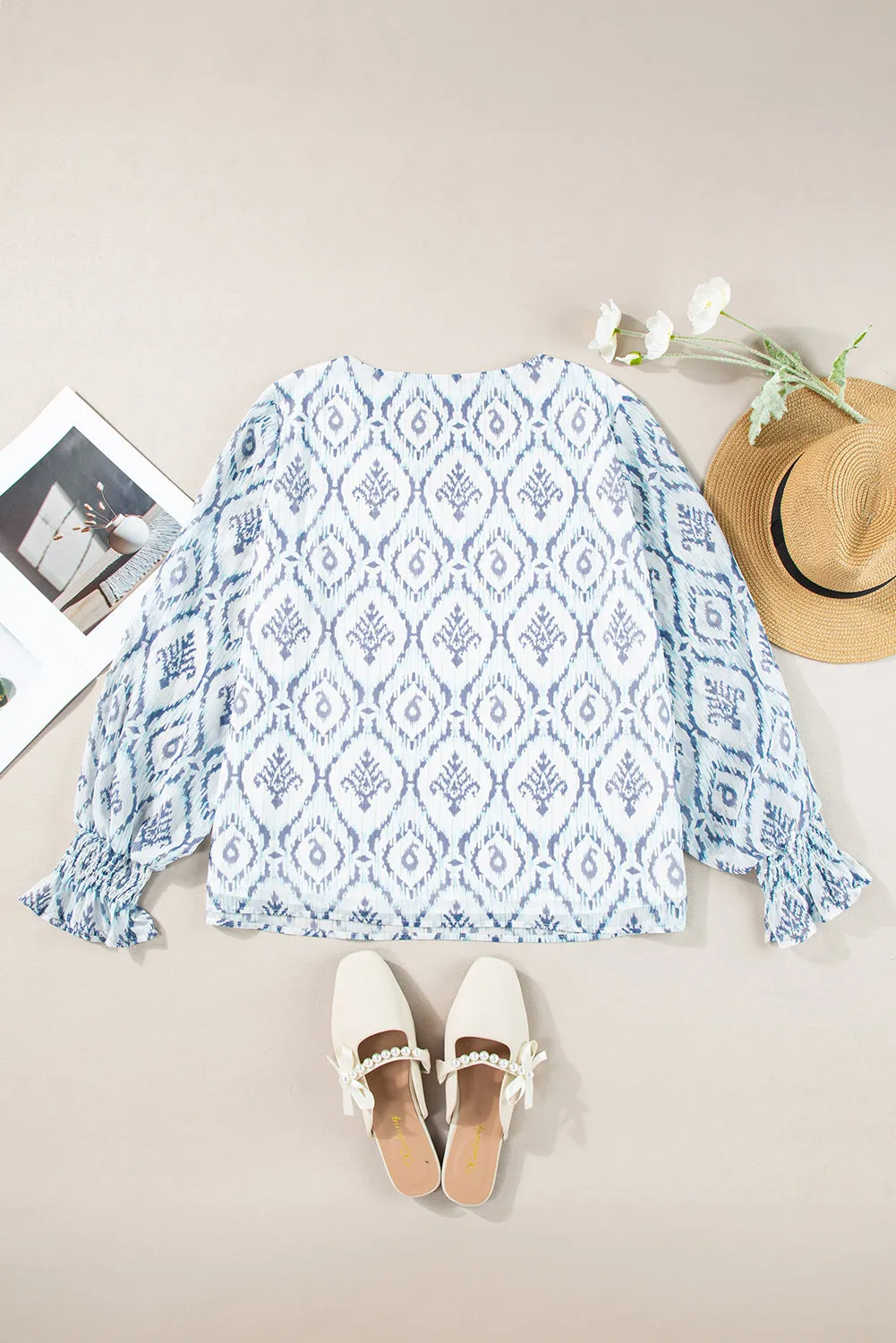 Geometric Print Shirred Puff Sleeve Blouse