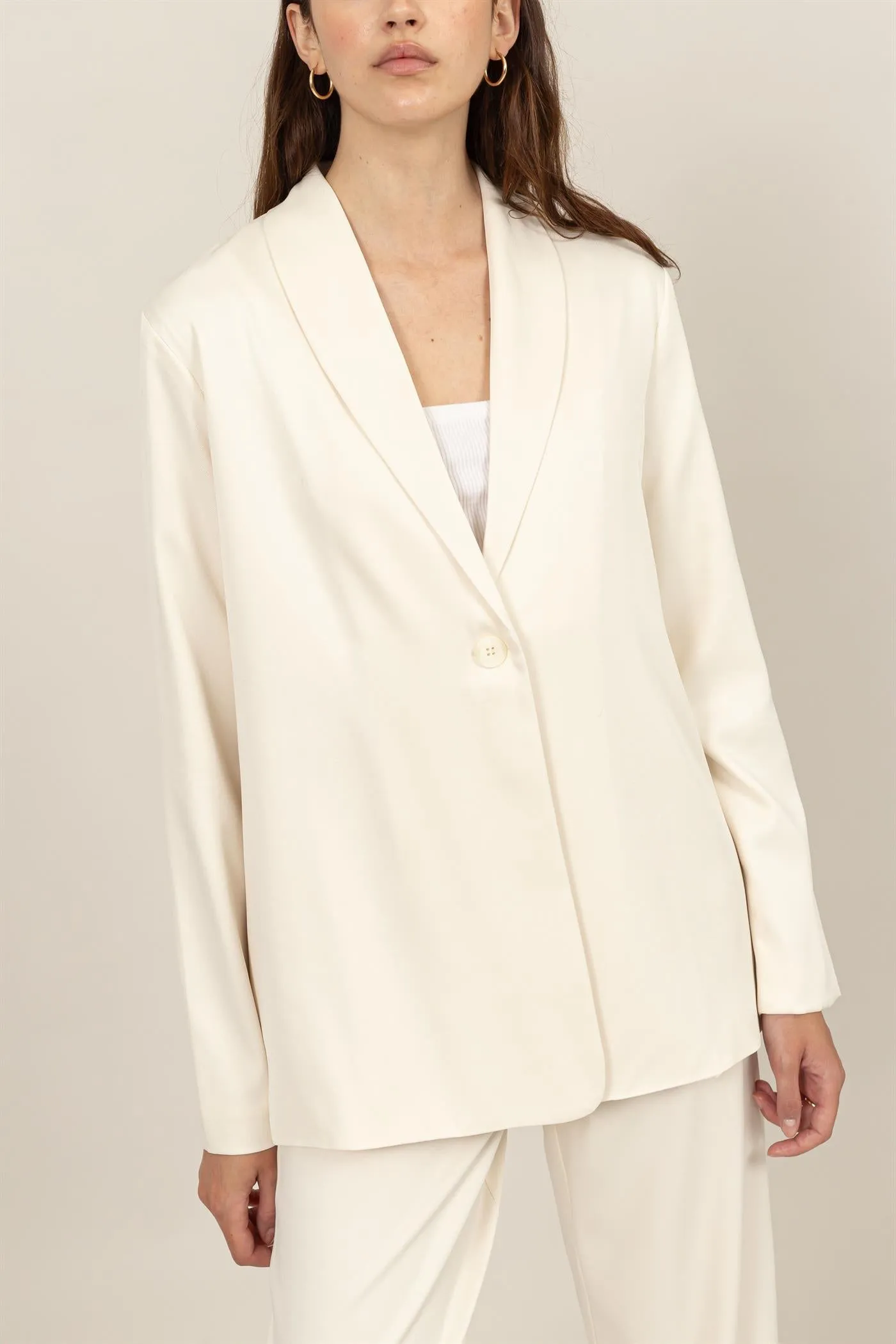 HF24E701-SET-SHOULDER PAD BLAZER WITH TROUSERS SET