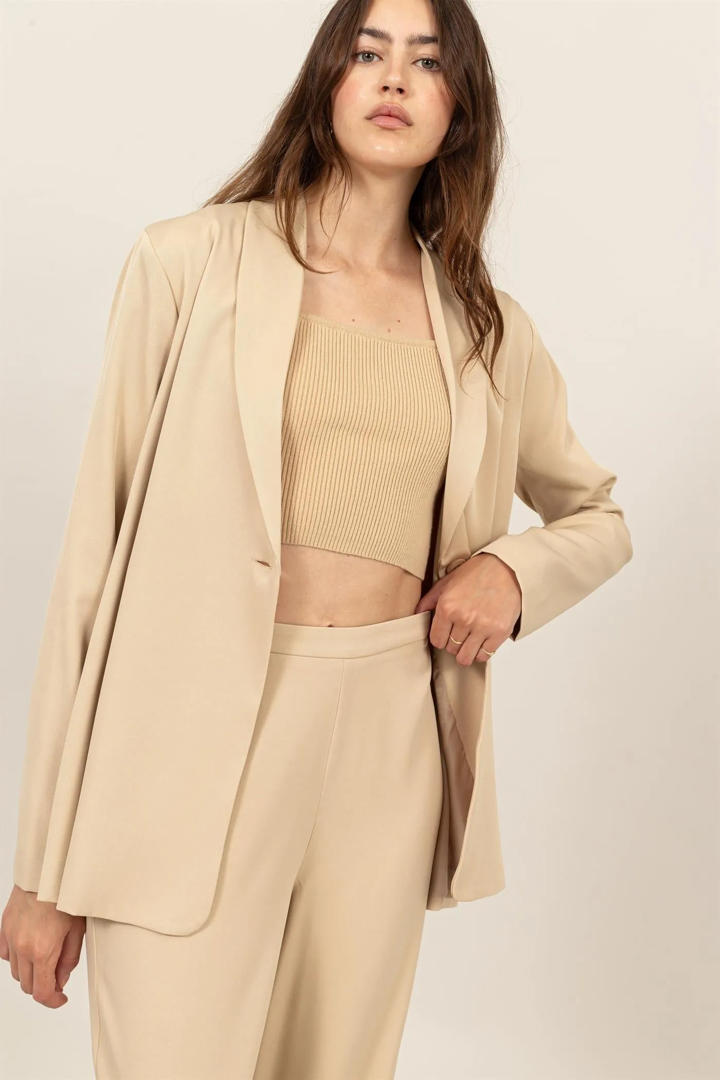 HF24E701-SET-SHOULDER PAD BLAZER WITH TROUSERS SET