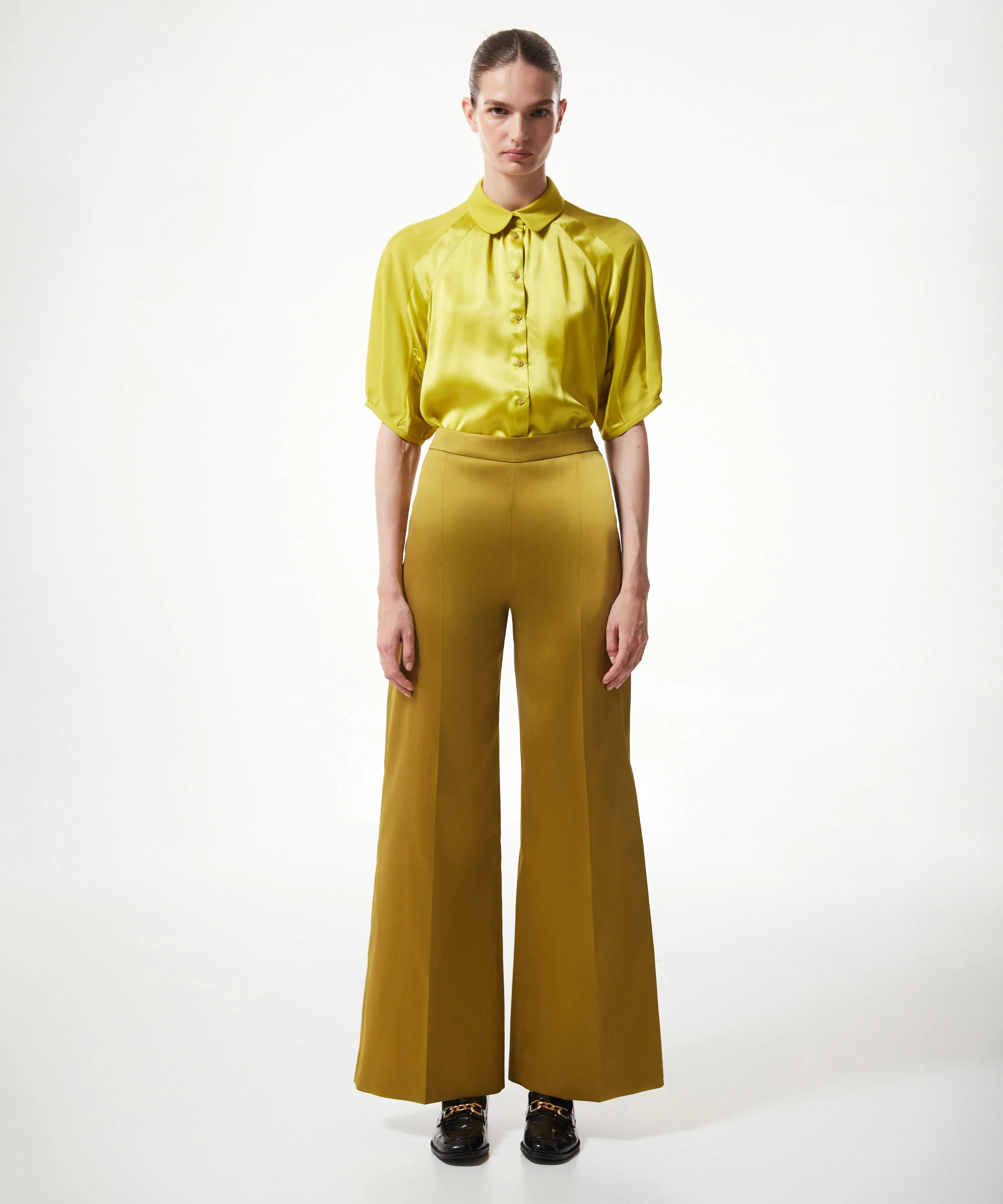 Machka Shiny Textured Solid Trousers Yellow